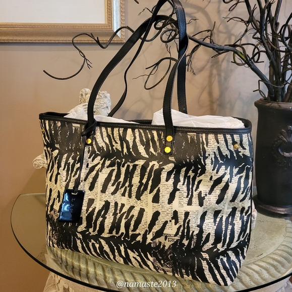 L.A.M.B. by Gwen Stefani Zebra Print Newsprint Tote Luxury Designer Bag #604 - Picture 15 of 15